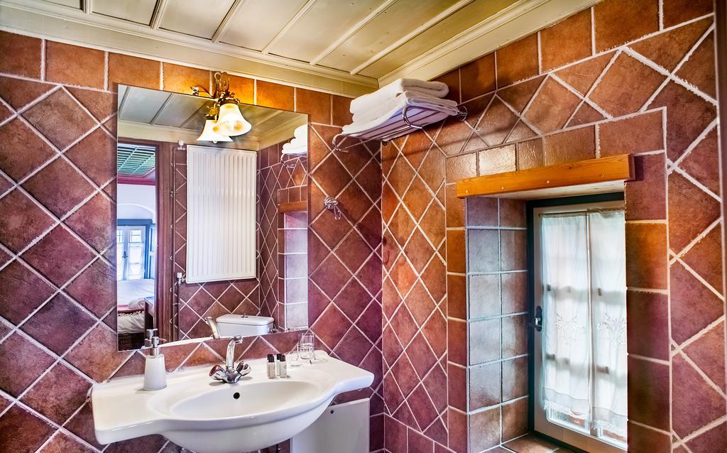 Guesthouse Ioannidis Папингон Экстерьер фото